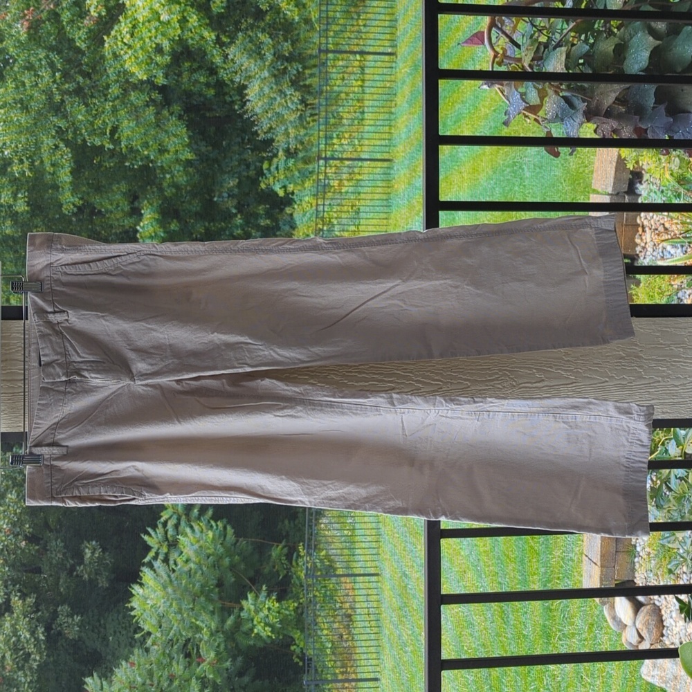 Gap straight Leg size 8 long striped trouser pants